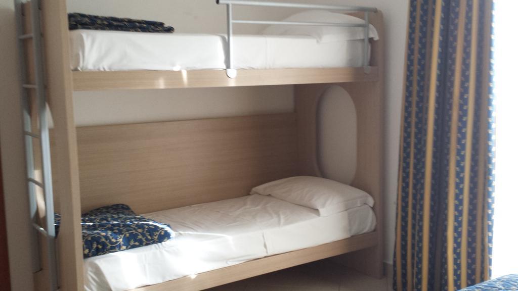 Hotel Residence Le Terrazze Porto Venere Room photo