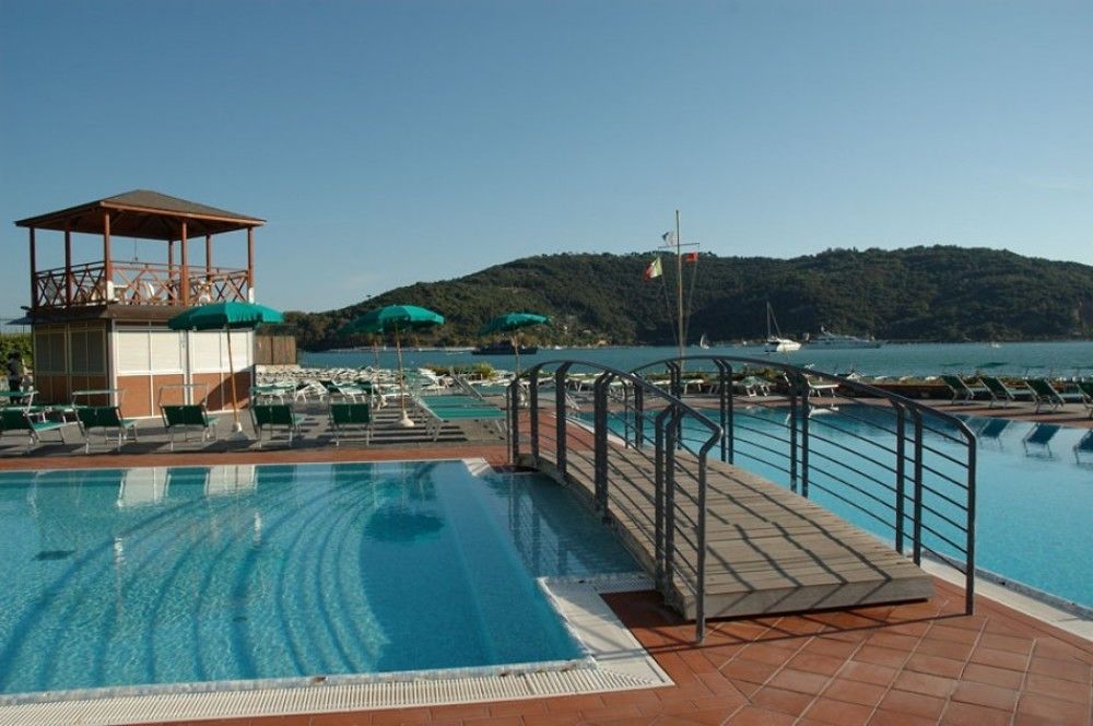 Hotel Residence Le Terrazze Porto Venere Exterior photo
