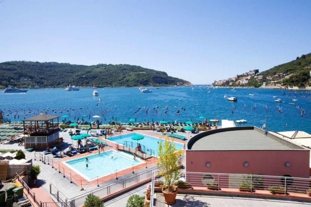 Hotel Residence Le Terrazze Porto Venere Exterior photo